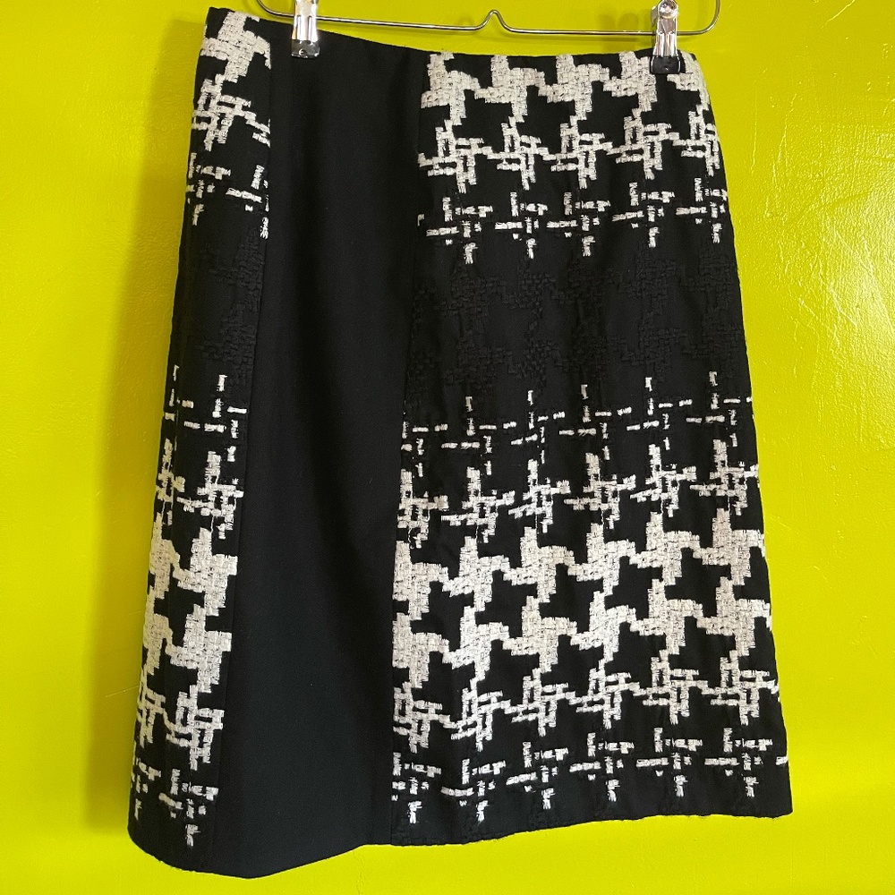 Carlisle Lightweight Wool Blend Skirt Size 8